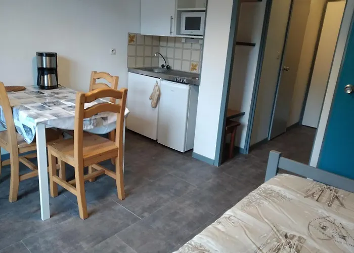 Agreable Proche Funiculaire Lägenhet *